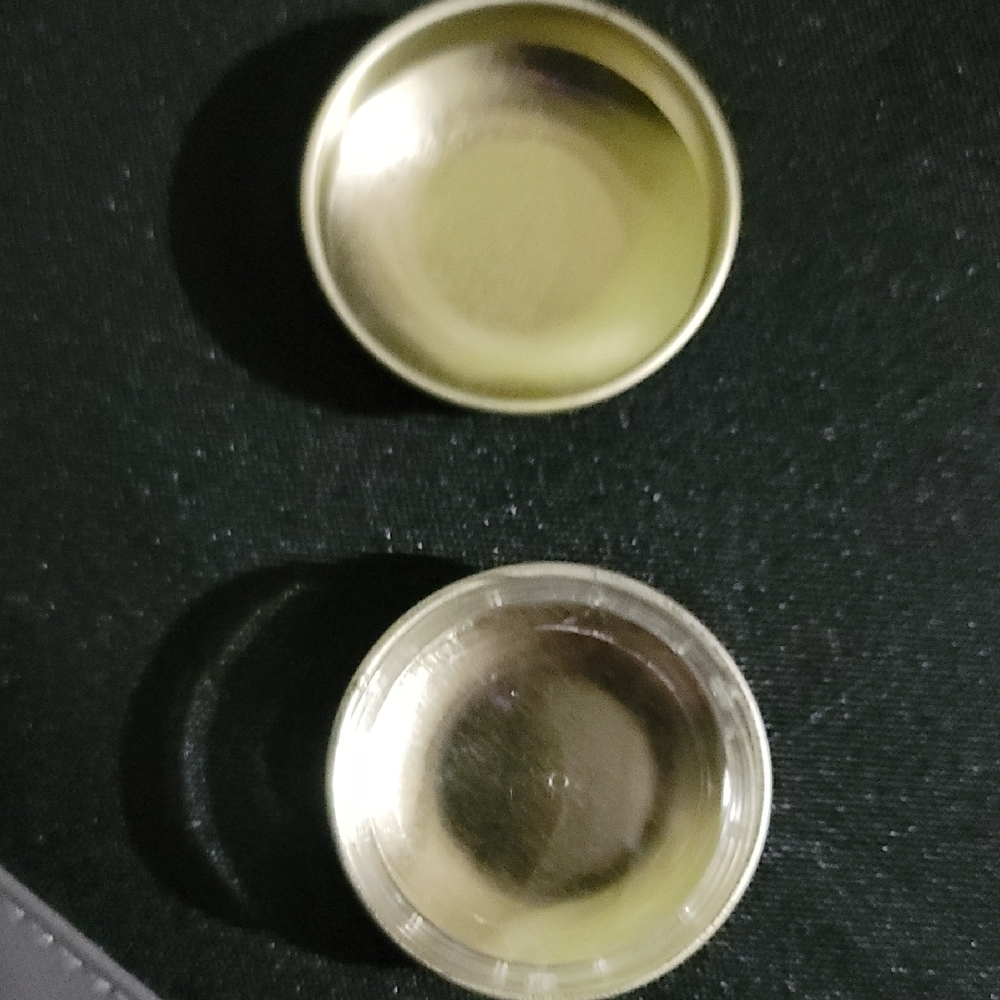 Floral Compact Mirror - Picture 3 of 3